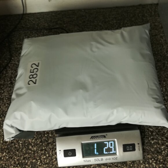 Lululemon Mens Engineered Warmth Black 1/2 Zip Pullover Size Large Wool Blend - Picture 9 of 9